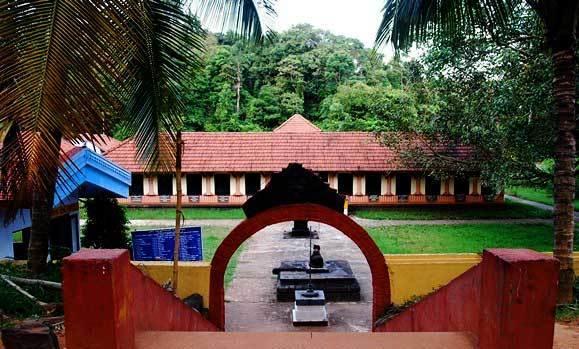 Wayanad Gate Resort 玛纳多迪 外观 照片