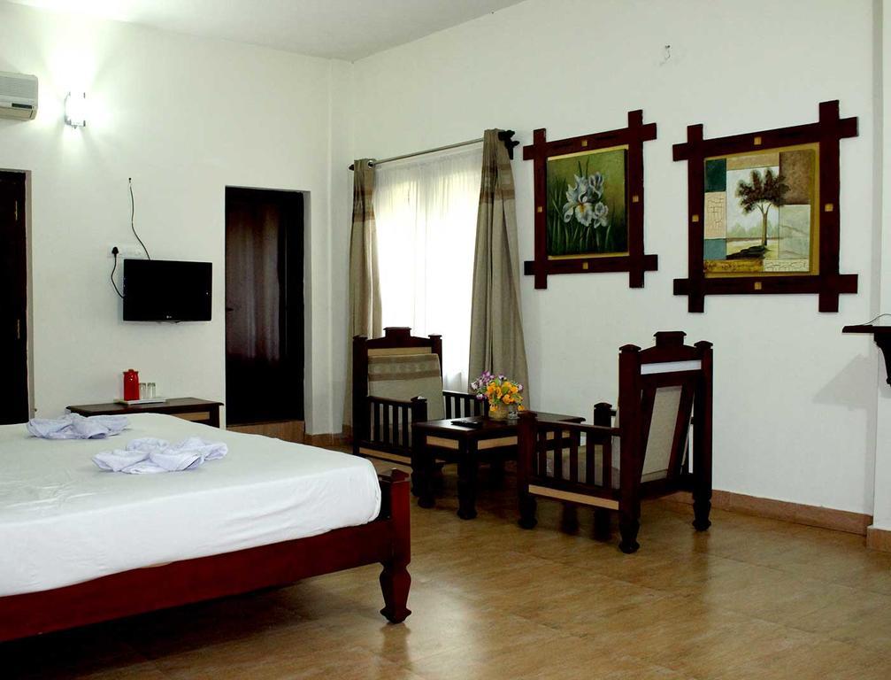 Wayanad Gate Resort 玛纳多迪 外观 照片