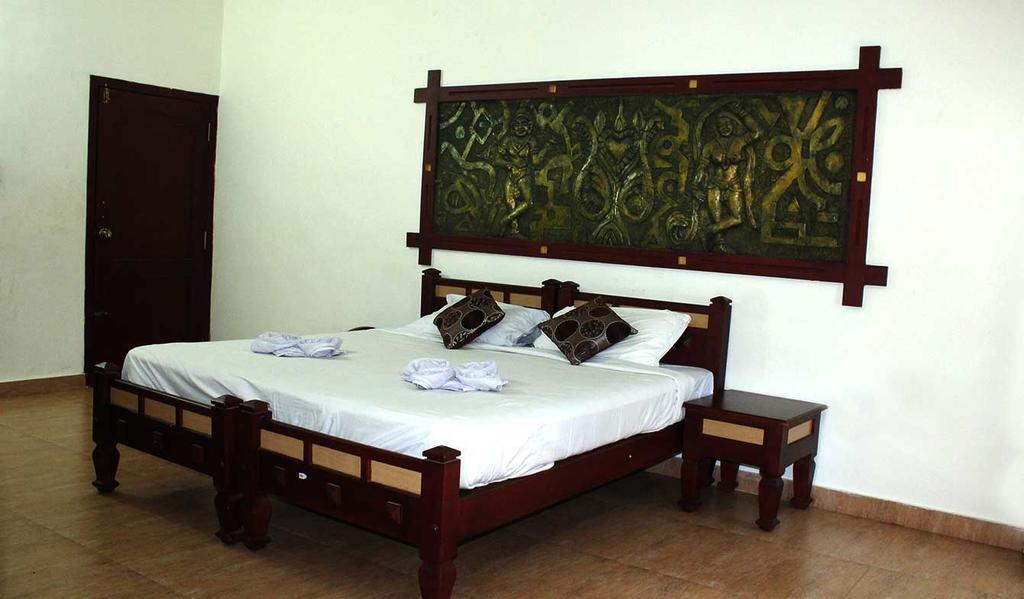 Wayanad Gate Resort 玛纳多迪 外观 照片
